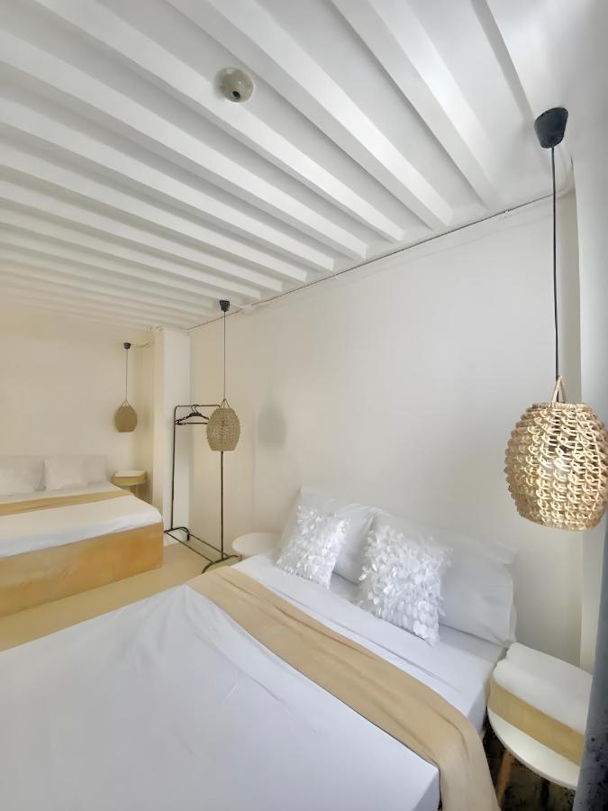 New Modern Home Near Airport, Beach And Fast Wi-Fi Sudtungan Exterior photo