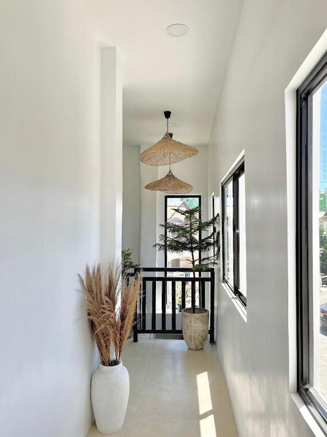 New Modern Home Near Airport, Beach And Fast Wi-Fi Sudtungan Exterior photo
